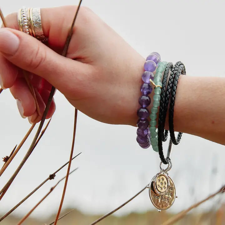 https://www.earthandelements.co.uk › products › amethyst-energy-gem-bracelet