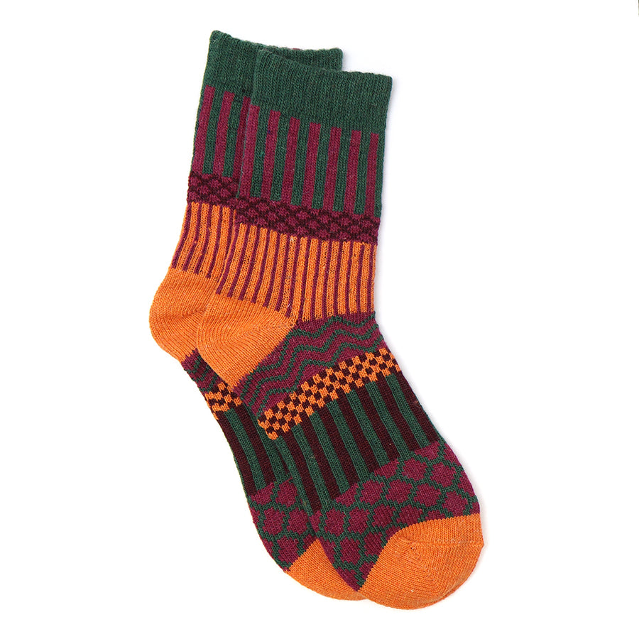 Earth and Elements Jewellery

https://www.earthandelements.co.uk › products › green-and-orange-multi-knit-socks