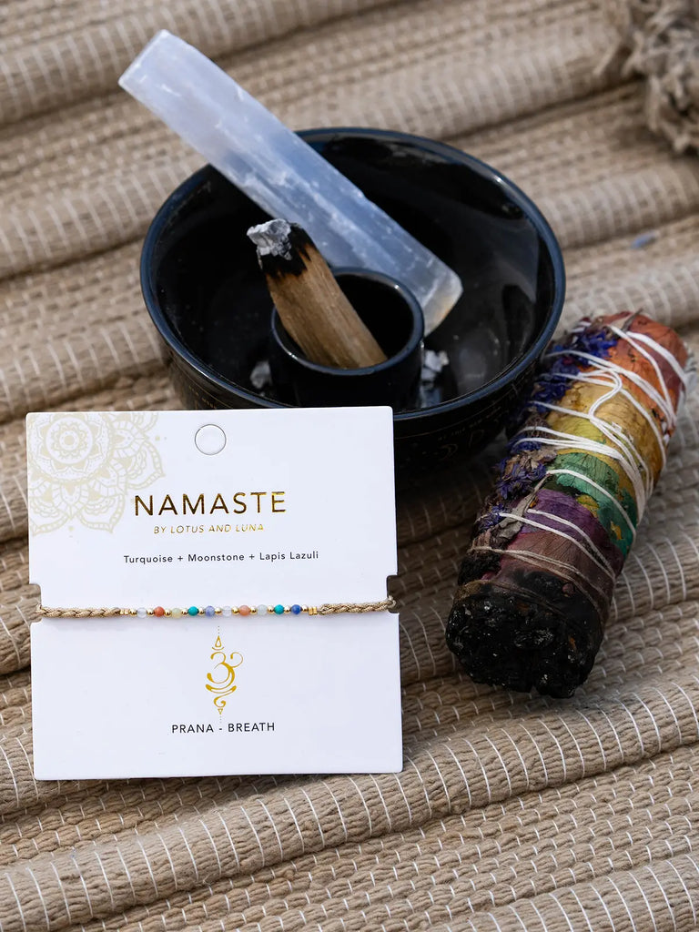 Earth and Elements Jewellery

https://www.earthandelements.co.uk › products › prana-namaste-bracelet