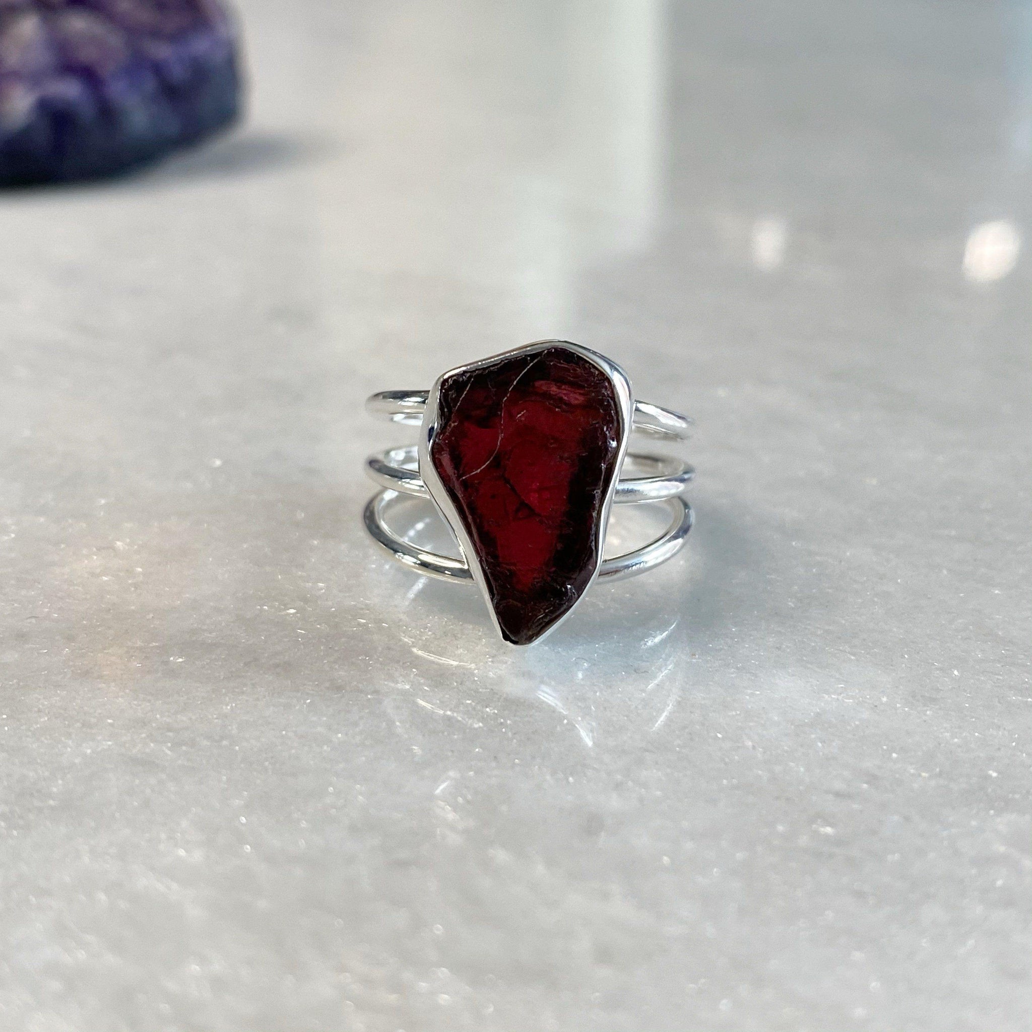 Natural Garnet Handcrafted shipping Silver Ring s7.5